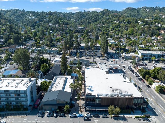 12803 Bloomfield 2, Studio City, CA 91604