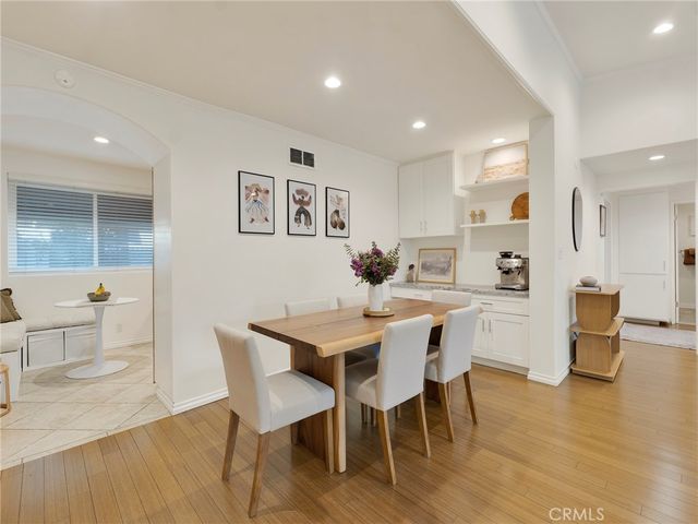 12803 Bloomfield 2, Studio City, CA 91604