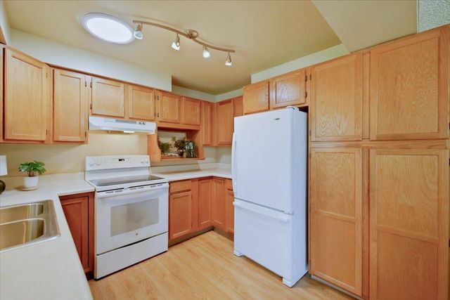 6425 N Elizabeth St, Spokane, WA 99208