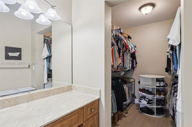 4725 E Lucerne Lakes Blvd E 405, Lake Worth, FL 33467