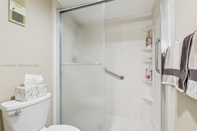 4725 E Lucerne Lakes Blvd E 405, Lake Worth, FL 33467