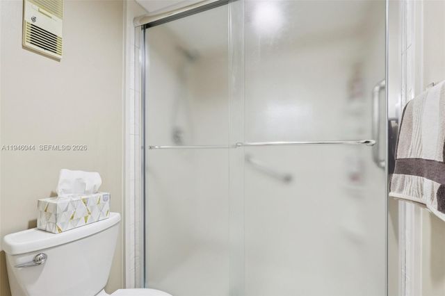 4725 E Lucerne Lakes Blvd E 405, Lake Worth, FL 33467