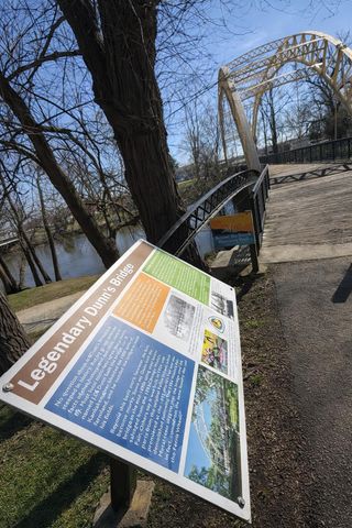 3866 E 1425 N, Wheatfield, IN 46392