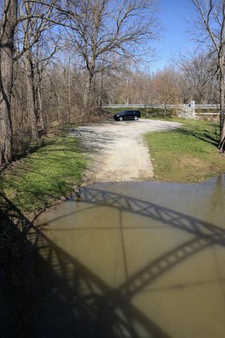 3866 E 1425 N, Wheatfield, IN 46392