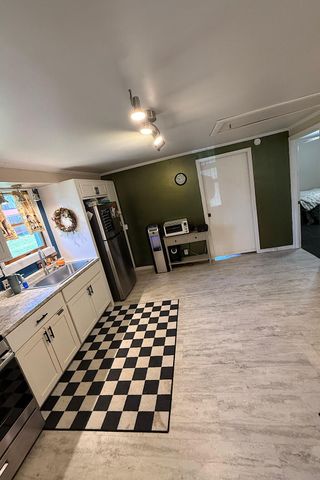 3866 E 1425 N, Wheatfield, IN 46392