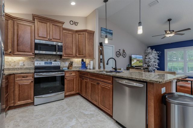 1763 W MCNEAL DRIVE, Dunnellon, FL 34434