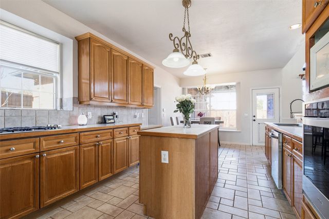 2109 Cliffside Drive, Plano, TX 75023