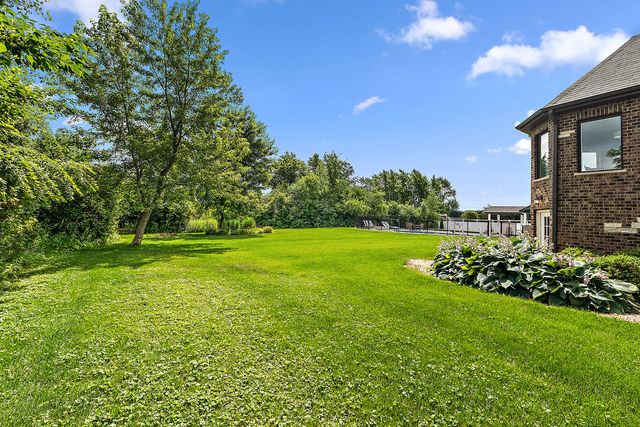 21707 Owens Road, Mokena, IL 60448