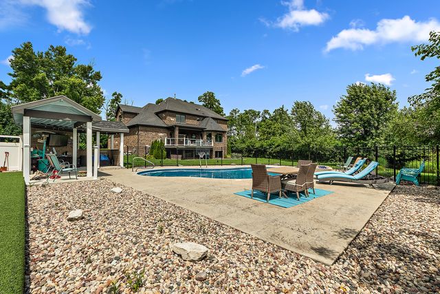 21707 Owens Road, Mokena, IL 60448