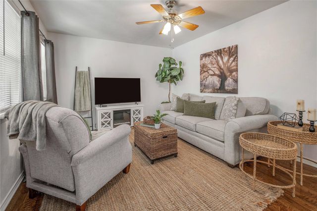 2101 Barak Lane 26, Bryan, TX 77802