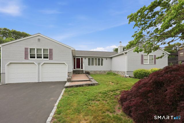7 Dogwood Drive, Ansonia, CT 06401
