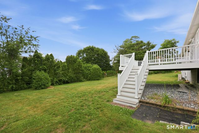 7 Dogwood Drive, Ansonia, CT 06401