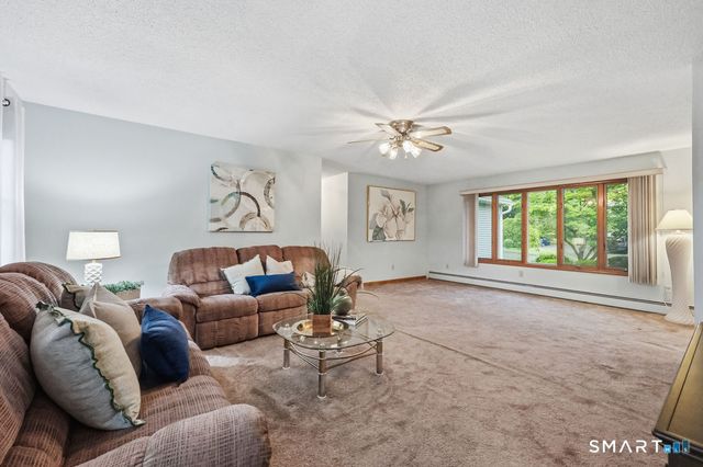 7 Dogwood Drive, Ansonia, CT 06401