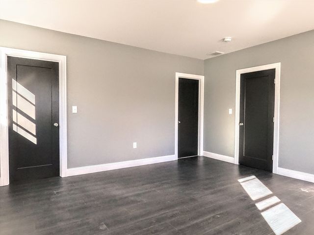 2 Sunnyside St. 2, Boston, MA 02130