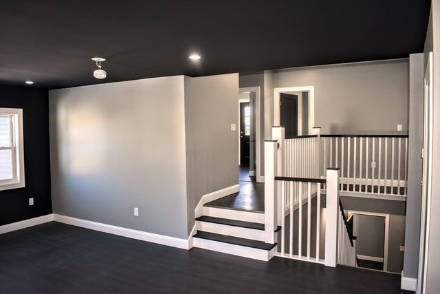 2 Sunnyside St. 2, Boston, MA 02130