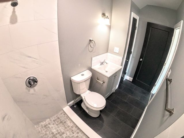 2 Sunnyside St. 2, Boston, MA 02130