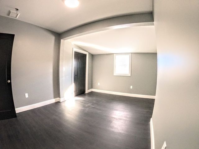 2 Sunnyside St. 2, Boston, MA 02130