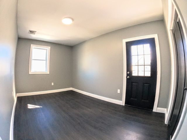 2 Sunnyside St. 2, Boston, MA 02130