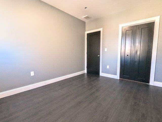 2 Sunnyside St. 2, Boston, MA 02130