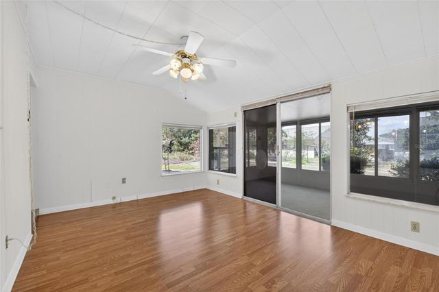 1210 VALLEY FORGE BLVD 9, Sun City Center, FL 33573