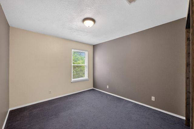 1200 Mountain View DR, Pflugerville, TX 78660