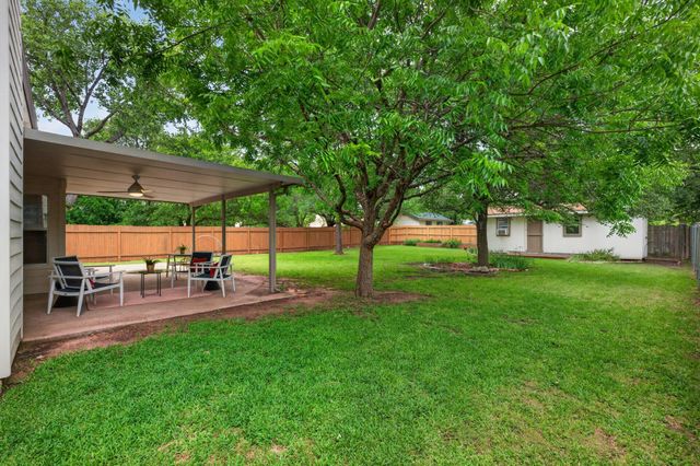 1200 Mountain View DR, Pflugerville, TX 78660