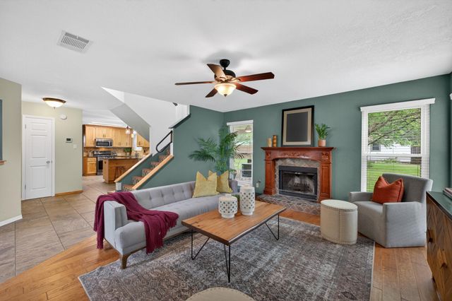 1200 Mountain View DR, Pflugerville, TX 78660