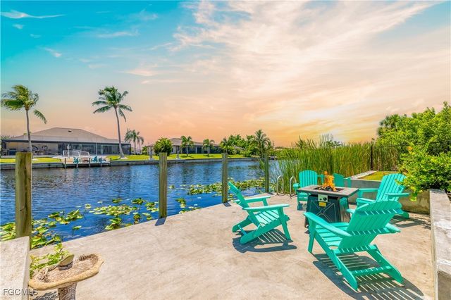 2724 SW 1st TER, Cape Coral, FL 33991