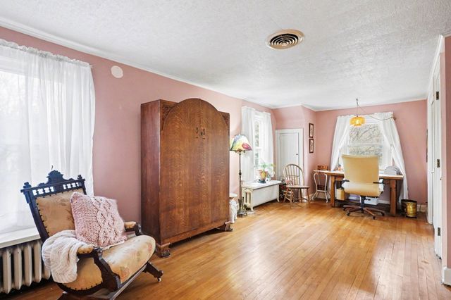 2160 Center Avenue, Bay City, MI 48708