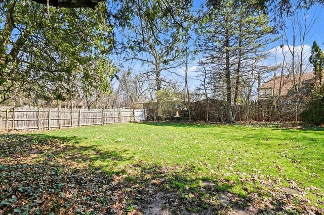2160 Center Avenue, Bay City, MI 48708