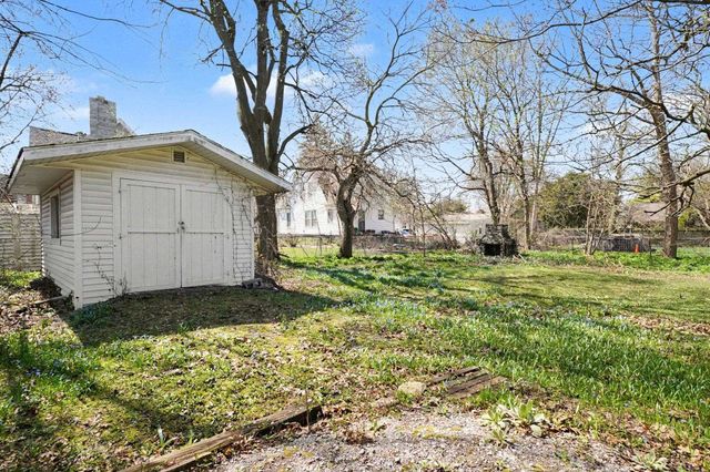 2160 Center Avenue, Bay City, MI 48708
