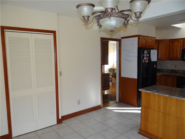 77 Evergreen Avenue, Elmira, NY 14905