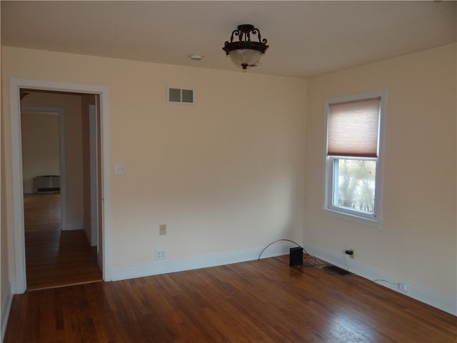 77 Evergreen Avenue, Elmira, NY 14905