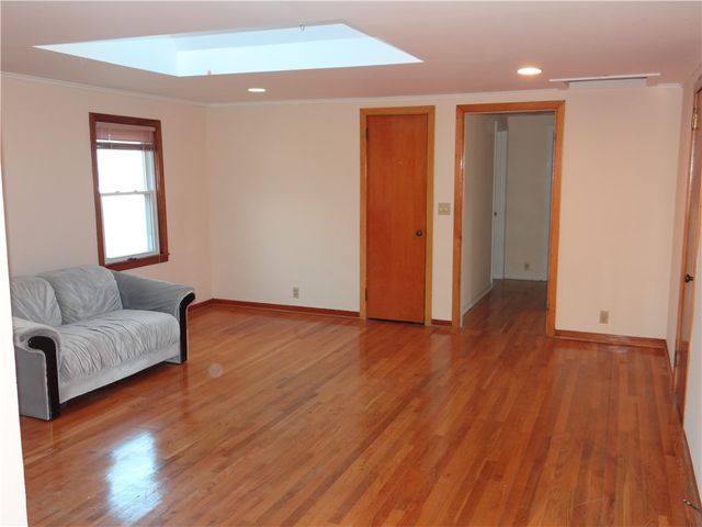 77 Evergreen Avenue, Elmira, NY 14905