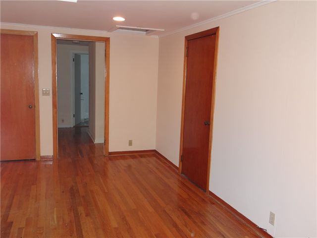 77 Evergreen Avenue, Elmira, NY 14905