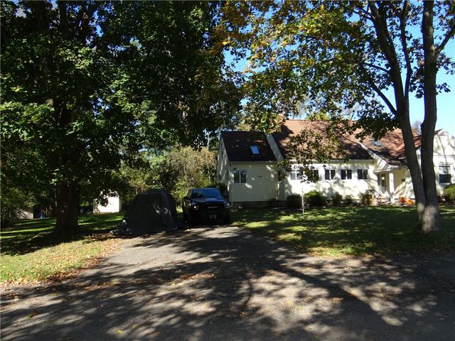 77 Evergreen Avenue, Elmira, NY 14905