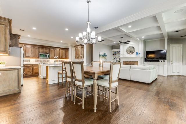 5103 Scarborough Lane, Dallas, TX 75287