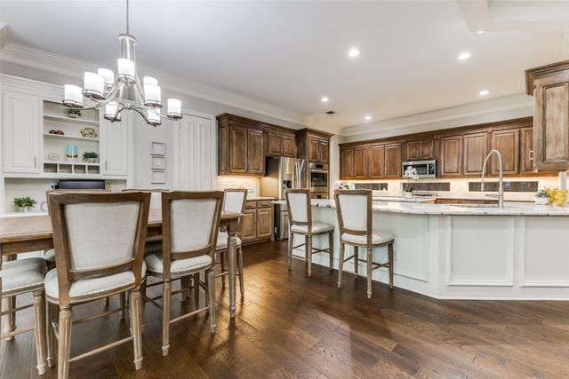 5103 Scarborough Lane, Dallas, TX 75287