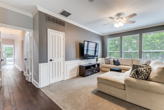 5103 Scarborough Lane, Dallas, TX 75287
