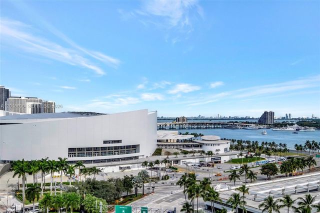 398 NE 5th St 1407, Miami, FL 33132