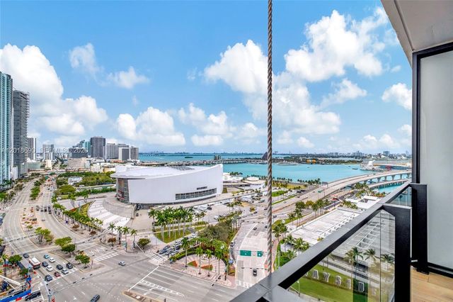 398 NE 5th St 1407, Miami, FL 33132