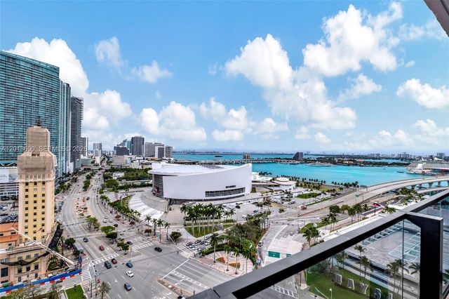 398 NE 5th St 1407, Miami, FL 33132