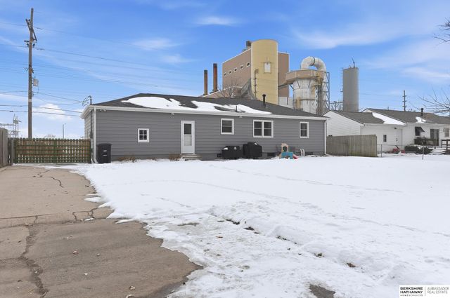 153 S Luther Road, Fremont, NE 68025