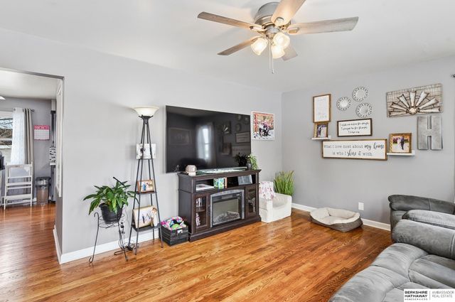 153 S Luther Road, Fremont, NE 68025