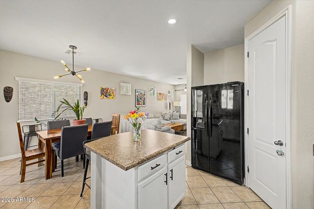 330 S AARON --, Mesa, AZ 85208