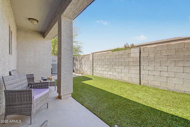 330 S AARON --, Mesa, AZ 85208