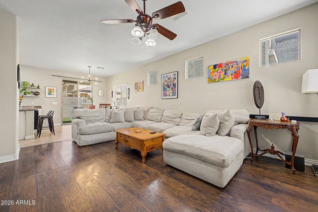 330 S AARON --, Mesa, AZ 85208