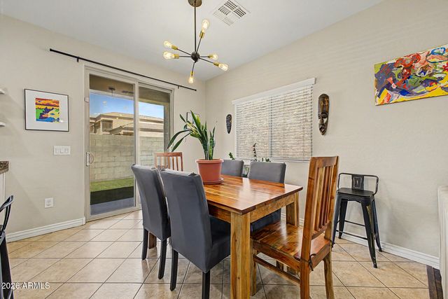 330 S AARON --, Mesa, AZ 85208