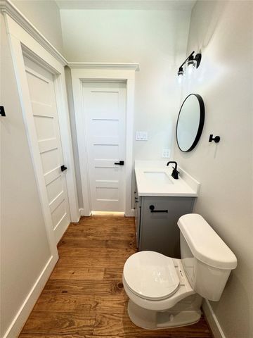 435 Oxford Street A, Houston, TX 77007