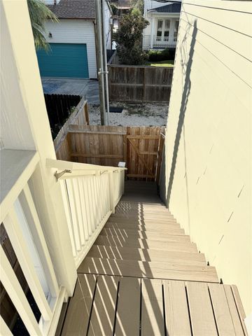 435 Oxford Street A, Houston, TX 77007